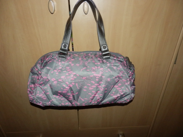 PUMA Dazzle Handbag kabelka PU11